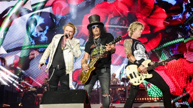 Guns N' Roses.