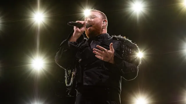 Sam Smith a atuar no MEO Kalorama, 2024.